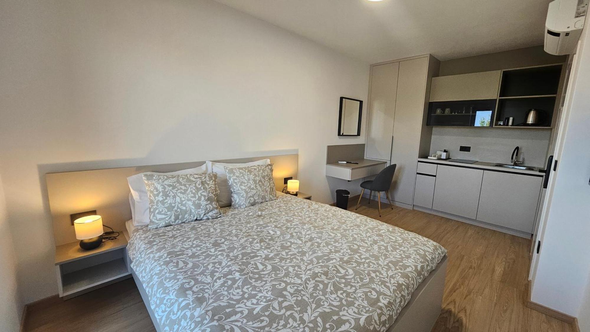 Richi Rooms & App Фунтана Экстерьер фото