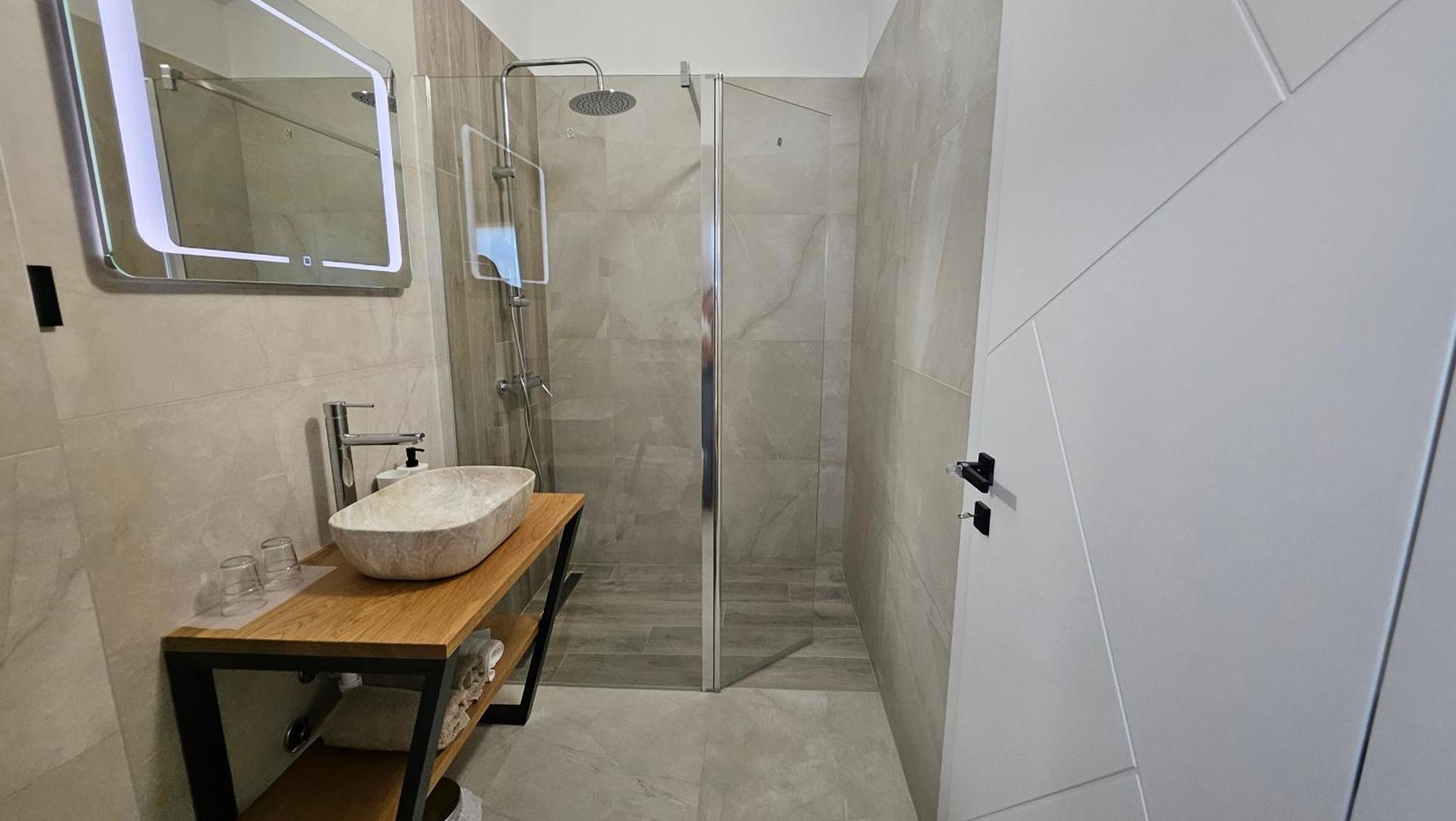 Richi Rooms & App Фунтана Экстерьер фото