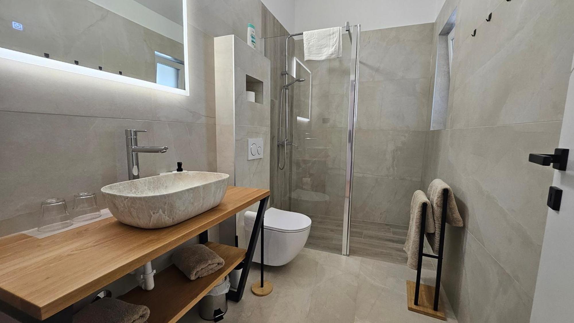 Richi Rooms & App Фунтана Экстерьер фото